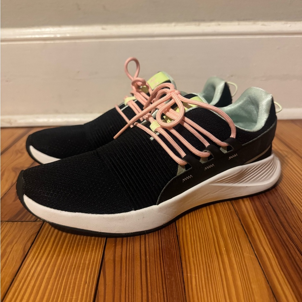 Under Armour NWOT Black Sneakers with Pink and White Accents